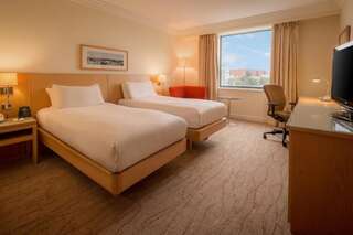 Отель Hilton Dublin Airport Coolock Двухместный номер Hilton с 2 отдельными кроватями-5