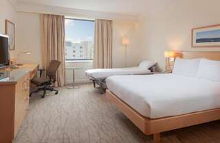 Отель Hilton Dublin Airport Coolock Queen Family Room with Sofa Bed-1
